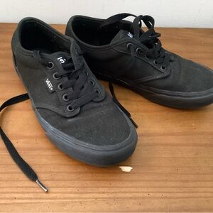 Black Vans Shoes, size 7